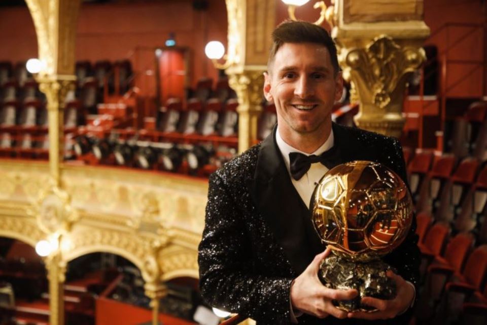 Lionel Messi Raih Ballon d’Or ke-7 di Usia 34 Tahun