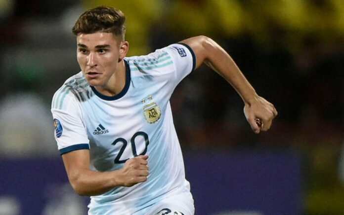 Manchester United Dikabrkan Berburu Julian Alvarez