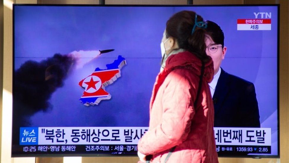 Korea Utara Uji Coba Dua Rudal Balistik ke Perairan Jepang, Ada Apa?