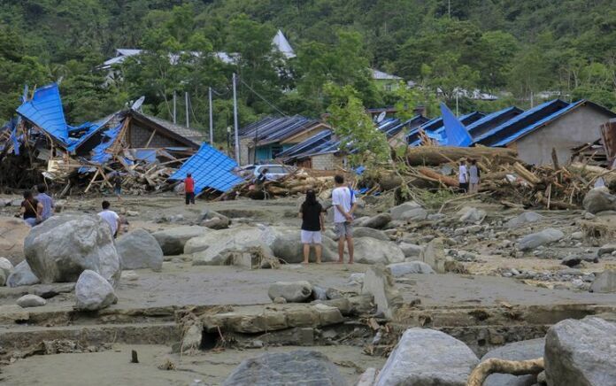 Enam Orang Meninggal Akibat Banjir di Jayapura