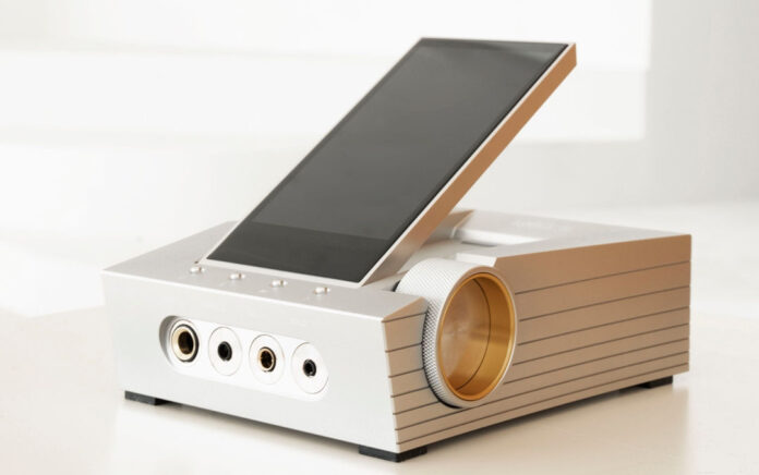 Acro CA1000 Pemutar Musik Dan Amplifier Headphone Unik dari Astell & Kern