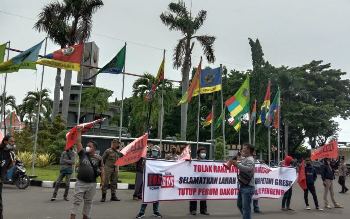 Tolak Ranperda RTRW, Forkot Gresik Kembali Turun Jalan