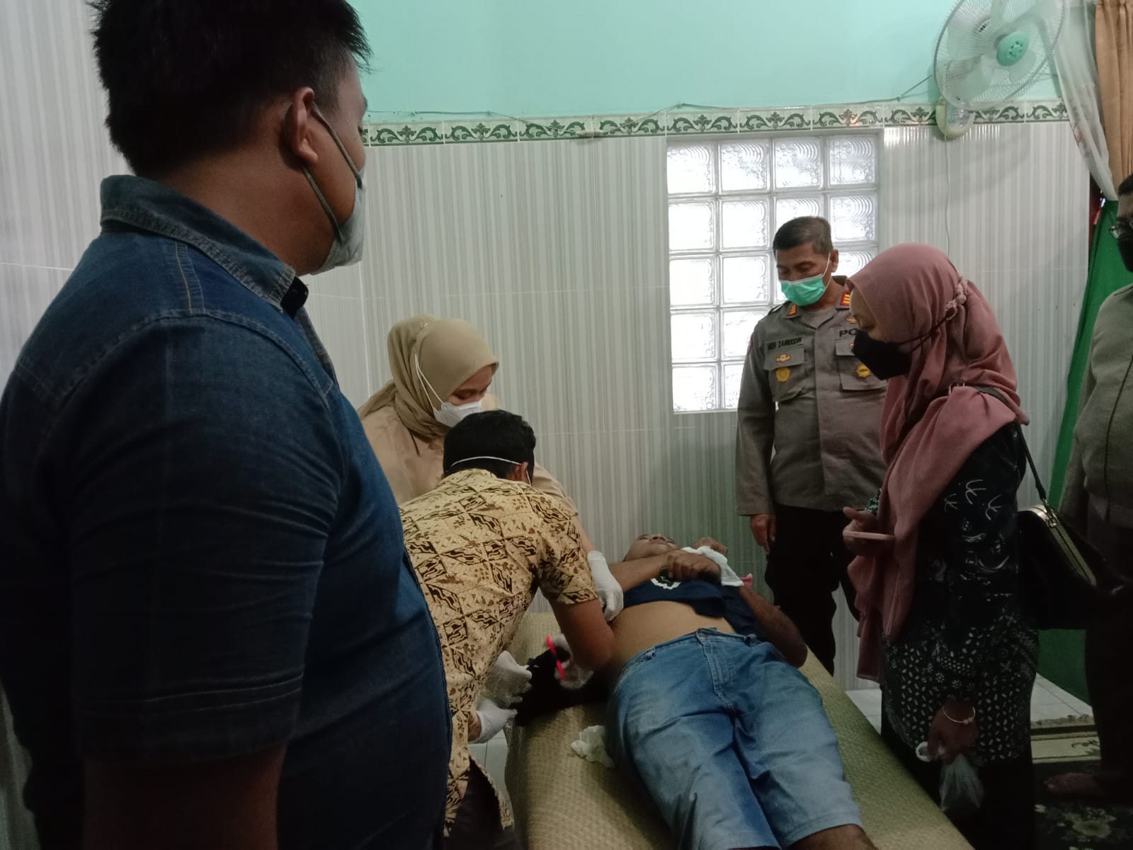 Pria Asal Gresik Meninggal di Dalam Mobil Saat Hendak Kirim Bibit Padi