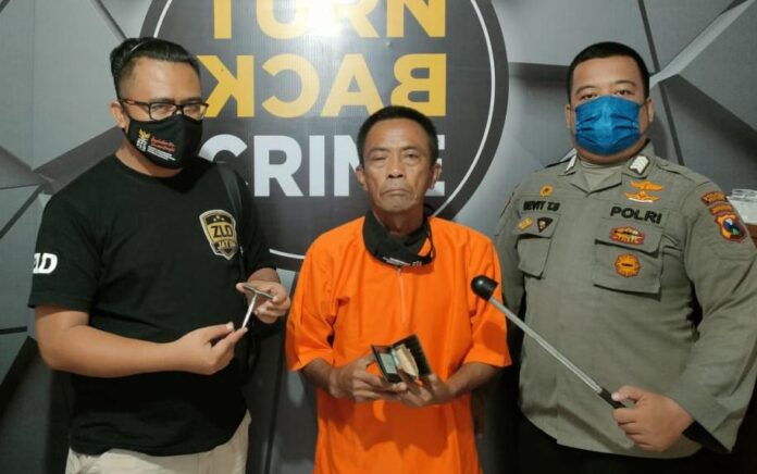 Kepergok Curi Dompet Sopir Truk, Pria Asal Dukun Gresik Digelandang Polisi