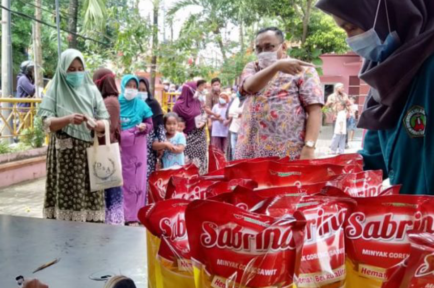 Harga Minyak Goreng di Pamekasan Melebihi HET