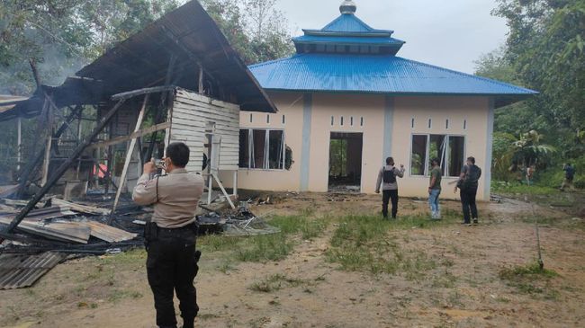 Jemaat Ahmadiyah Sintang Sebut Terima SP3 dari Bupati untuk Bongkar Masjid