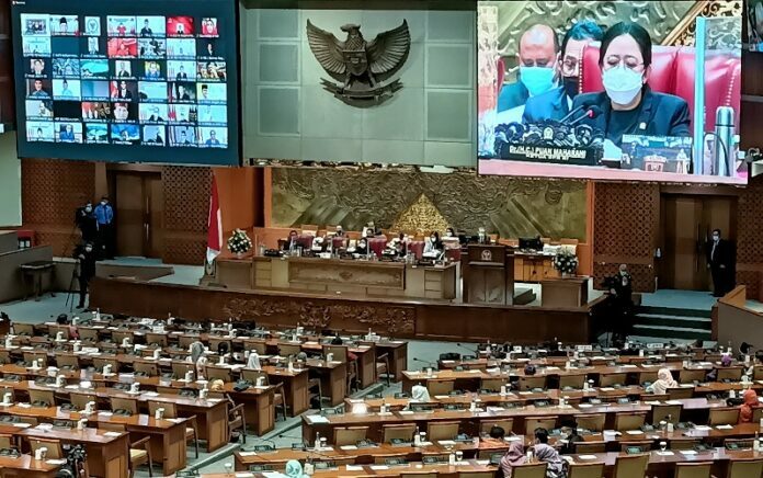 JATAM: RUU IKN Pemborosan Uang Negara dan Untungkan Konsesi Tambang - Sawit