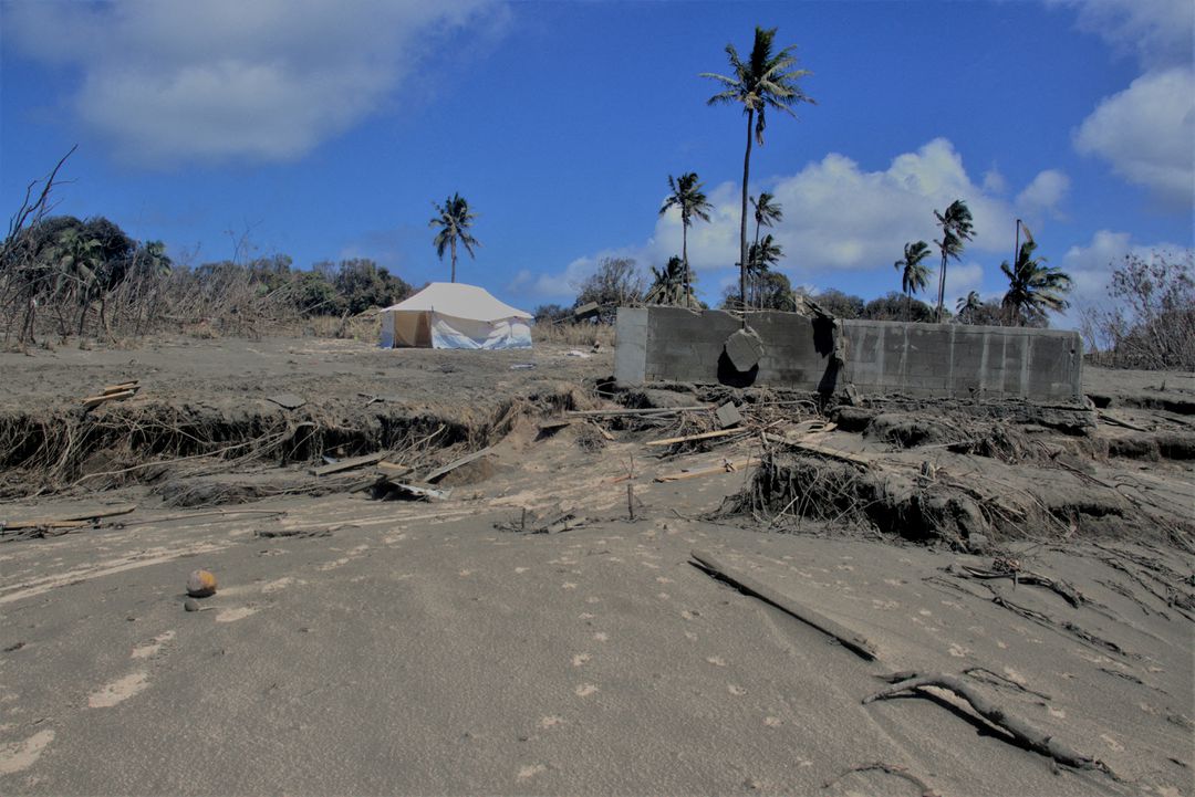 Semakin Sunyi, Tonga Terapkan Lockdown Pasca Tsunami