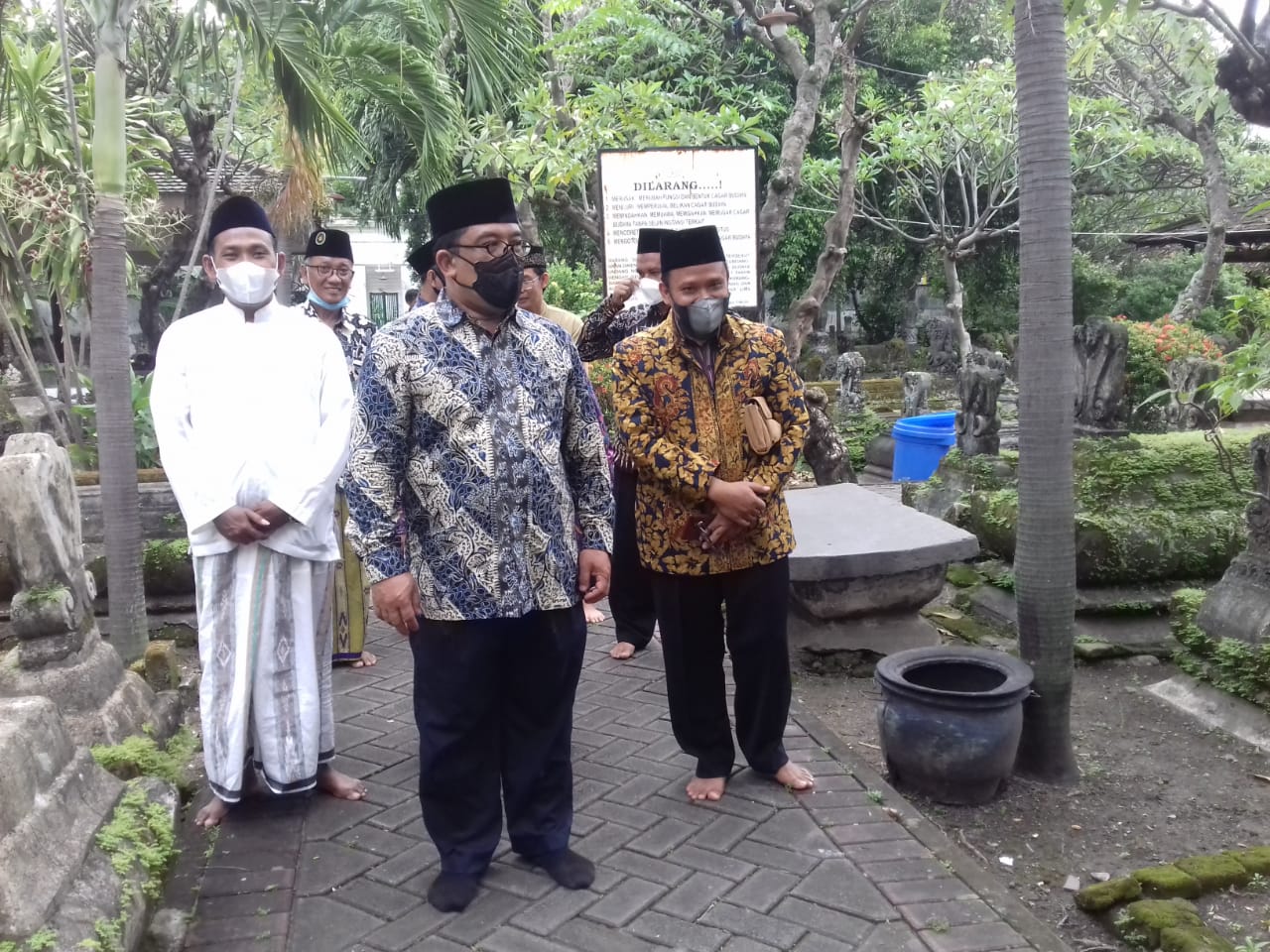 Awali Tugas di Kota Santri, Kepala Kemenag Gresik Ziarah Makam Waliyullah