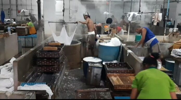 Harga Kedelai Meroket, Pengusaha Tahu di Gresik Terpaksa Pilih Rugi