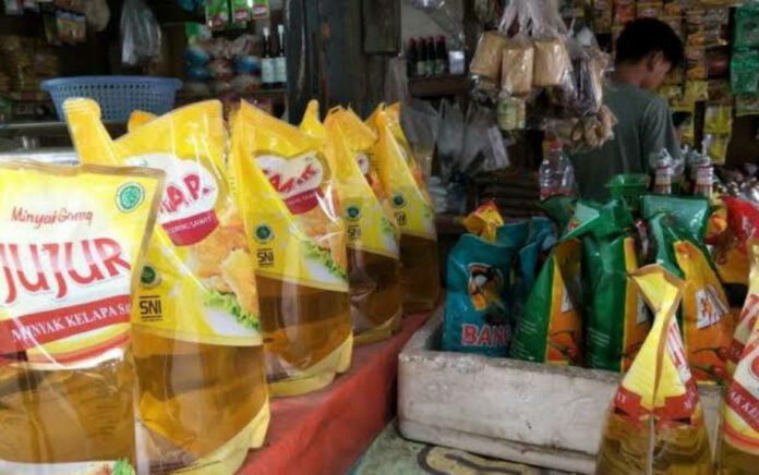 Ombudsman: Kepatuhan Terhadap HET Minyak Goreng di Pasar dan Ritel Tradisional Rendah