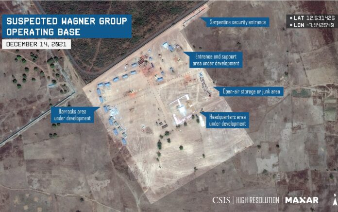 Tampilan satelit pangkalan Wagner Grup di Mali. Foto: CSIS/MAXAR.