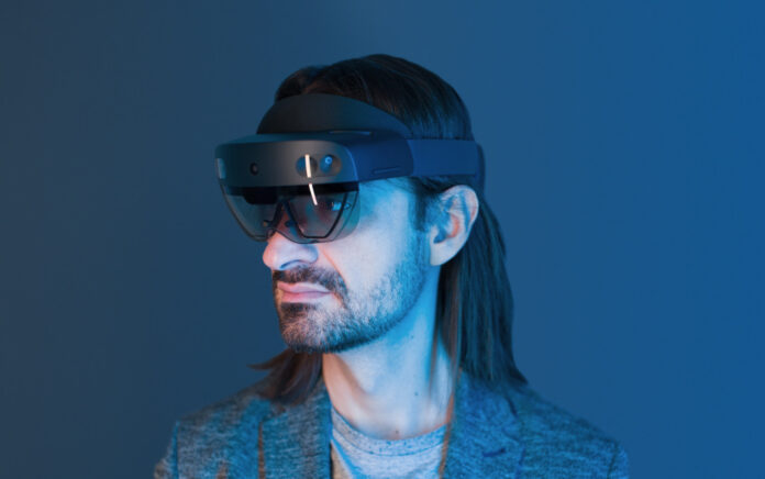 Microsoft Dilaporkan Telah Membatalkan Peluncuran HoloLens 3