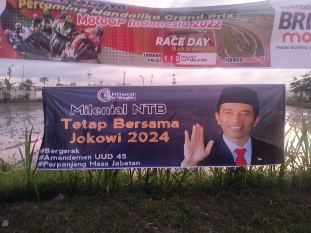 Sambut MotoGP, Pendukung Jokowi Kampanye Amandemen UUD 1945