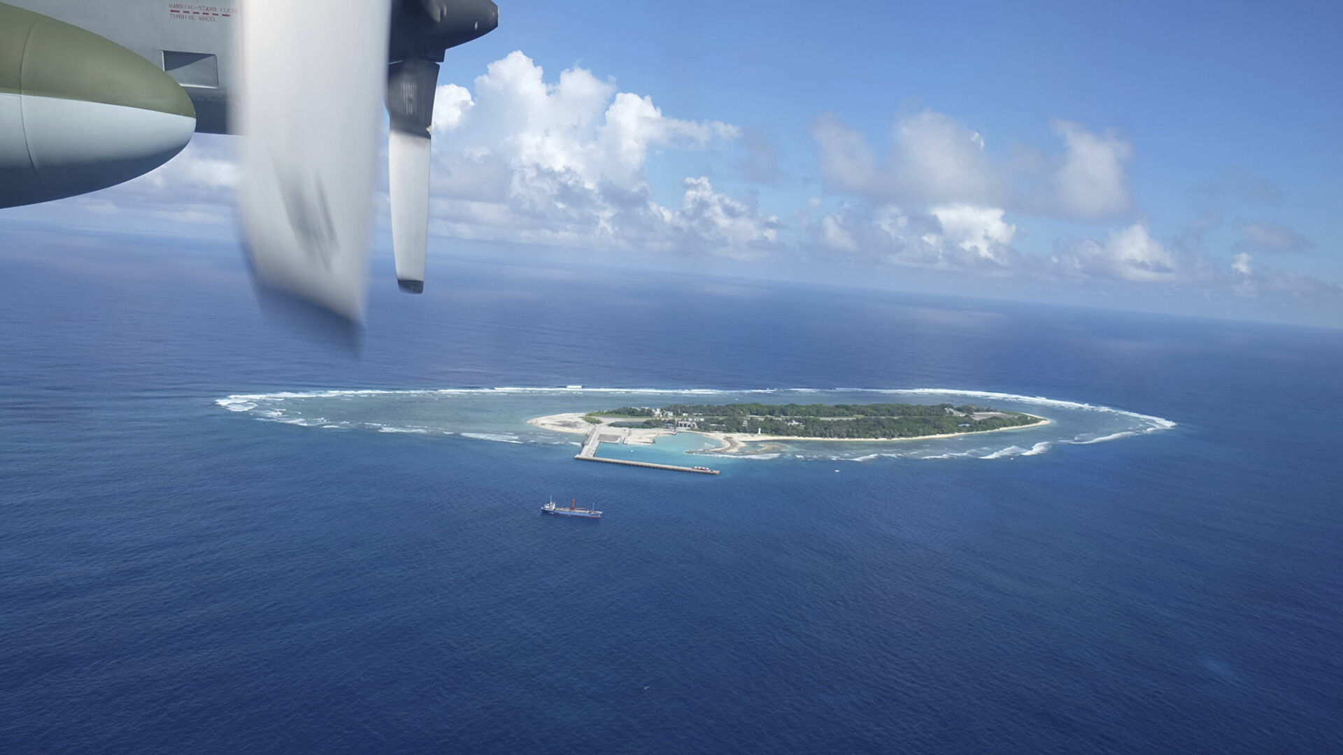 Laksamana Angkatan Laut AS: China telah Melakukan Militerisasi di Tiga Pulau Laut China Selatan