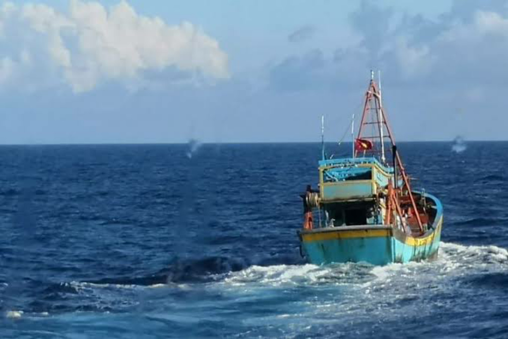KKP Amankan 22 Kapal Ikan Ilegal dalam Operasi Pengawasan Medio Maret 2022