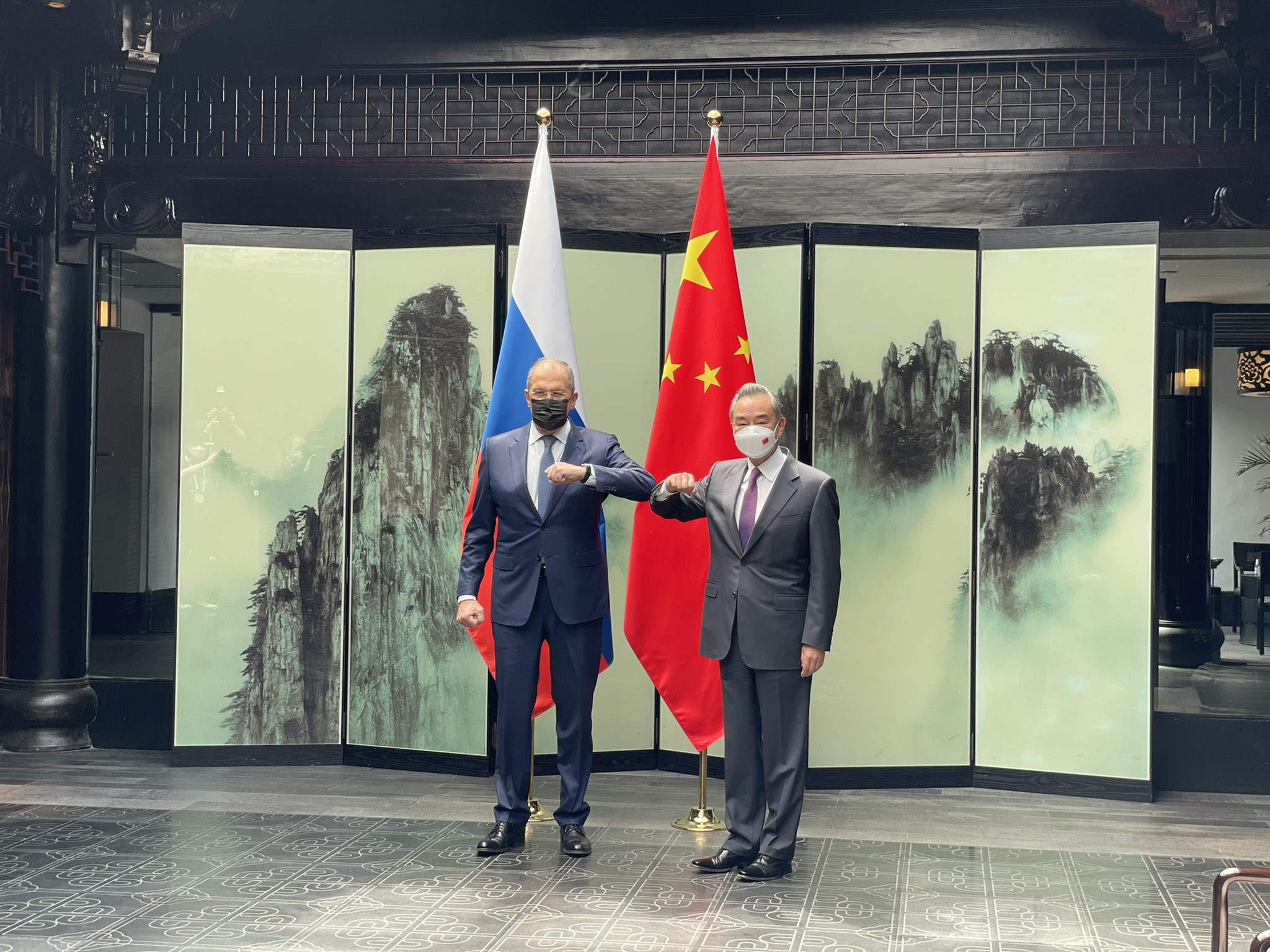 Rusia dan China akan Bergerak Menuju Tatanan Dunia yang Adil dan Multipolar