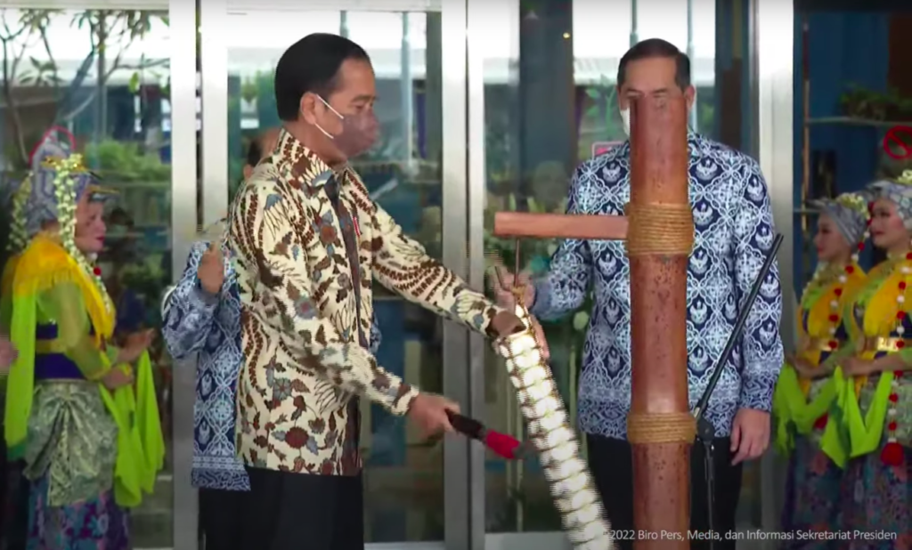 Presiden Jokowi Ajak Masyarakat Cintai Produk Kerajinan Lokal