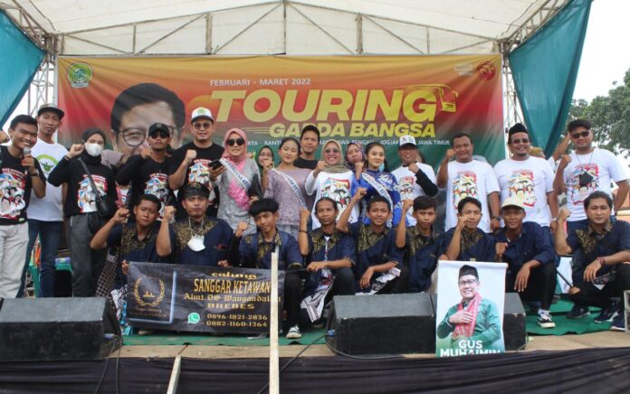 Touring the Java Garda Bangsa Mendukung ‘Gus Muhaimin Presiden 2024’ di Brebes, Diikuti Komunitas Ontel, Angklung dan Pelaku Seni