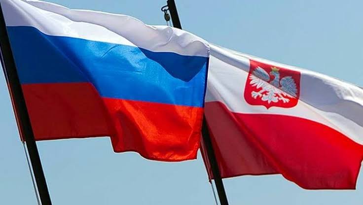Moskow Berjanji akan Tanggapi Pengusiran 45 Diplomat Rusia dari Polandia