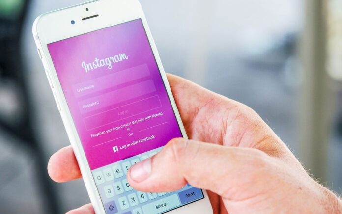 Umpan Kronologis Instagram Kembali dalam Fitur "Favorit"