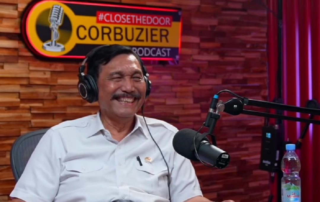 Menko Marves Luhut Binsar Pandjaitan dalam Podcast Close The Door Deddy Corbuzier. (Foto: Tangkap Layar)