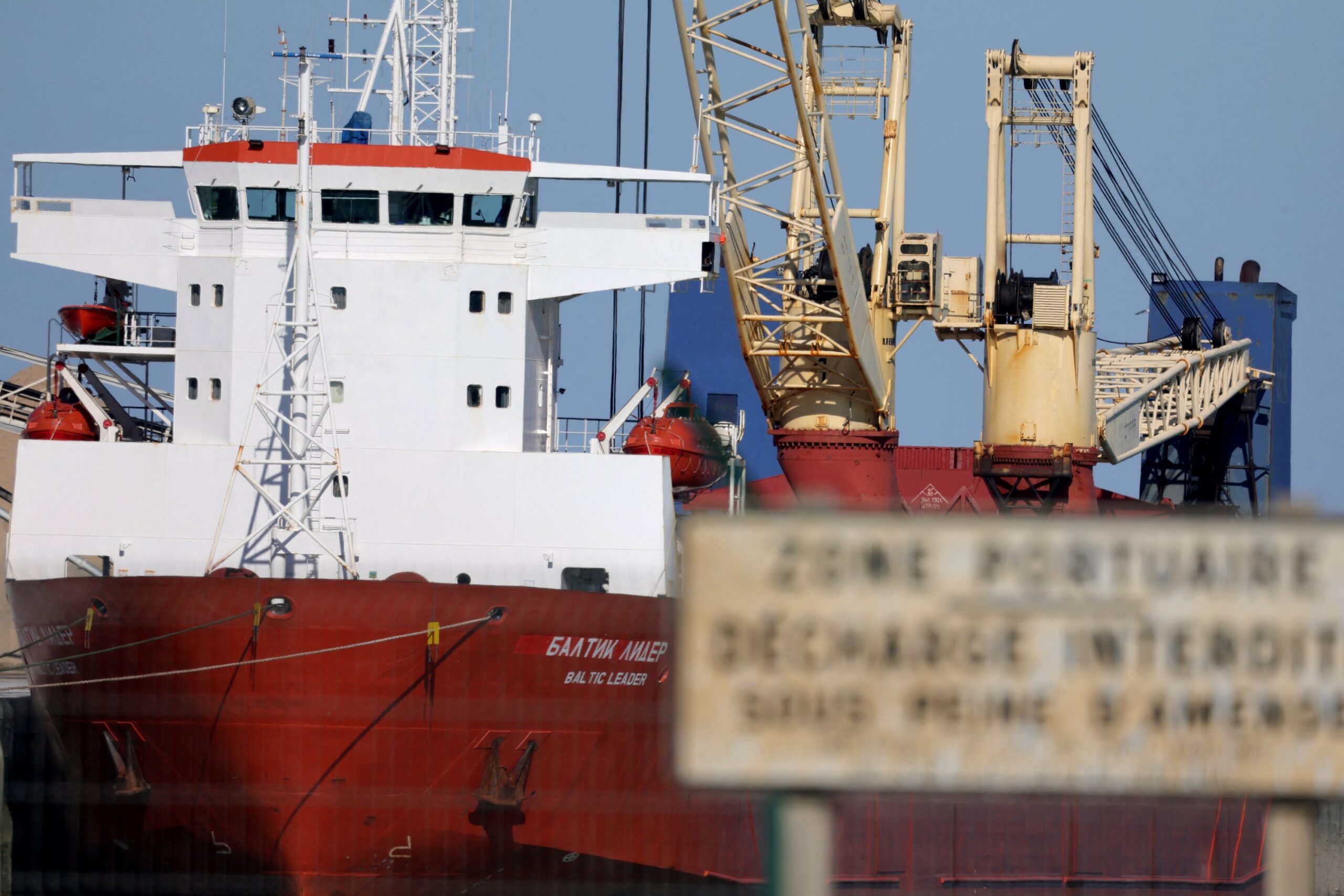 Uni Eropa Larang Kapal Berbendera Rusia Memasuki Pelabuhannya