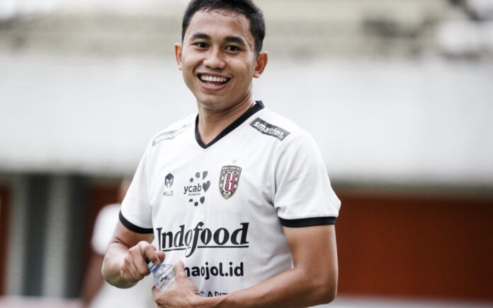 Ricky Fajrin, bek lokal termahal dengan harga senilai Rp5,21 miliar (foto: Baliutd.com)