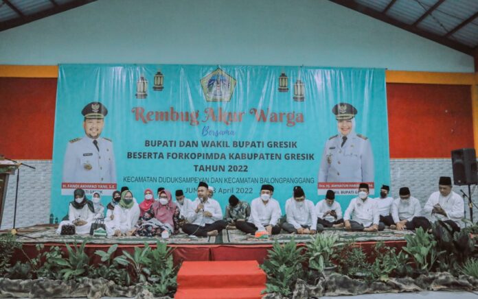 Safari Ramadhan di Duduksampeyan, Bupati Gresik Jawab Aspirasi dan Keluhan Warga