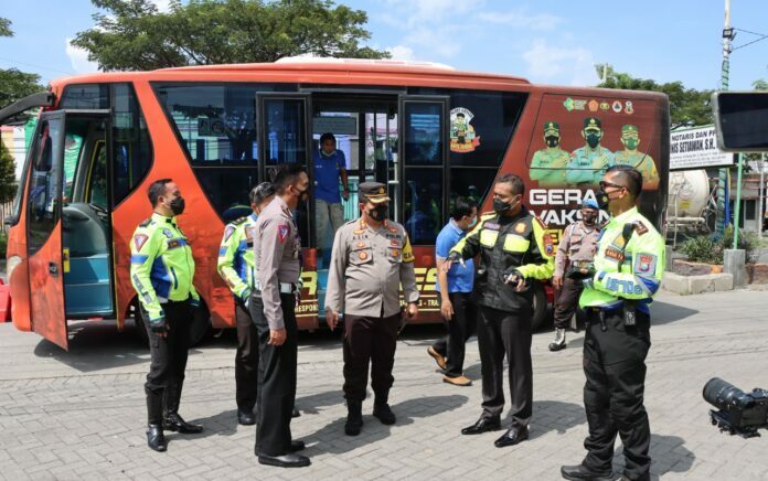 Pos Layanan Lebaran 2022 Polres Gresik Ditinjau Tim Supervisi SBB Polda Jatim