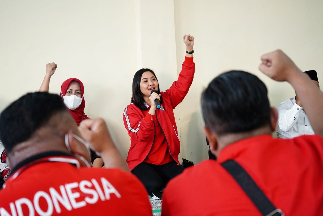 Target Hattrick Pemilu 2024, Fujika Serukan Kader PDI-P Gresik Solid dan Kerja Keras