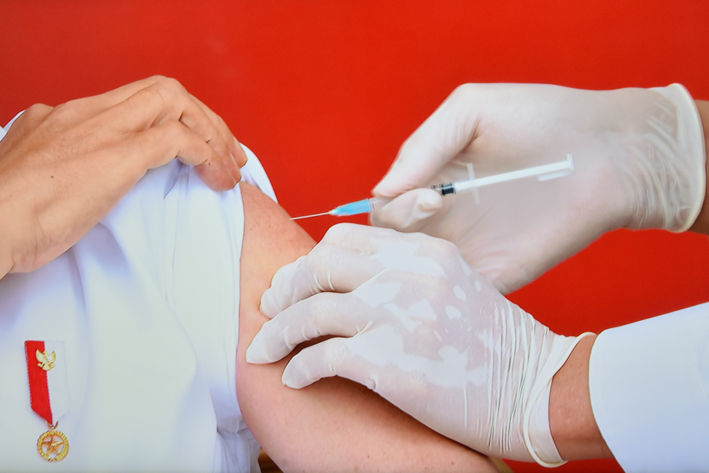 Cakupan Vaksinasi di Indonesia Mencapai 400 Juta Dosis