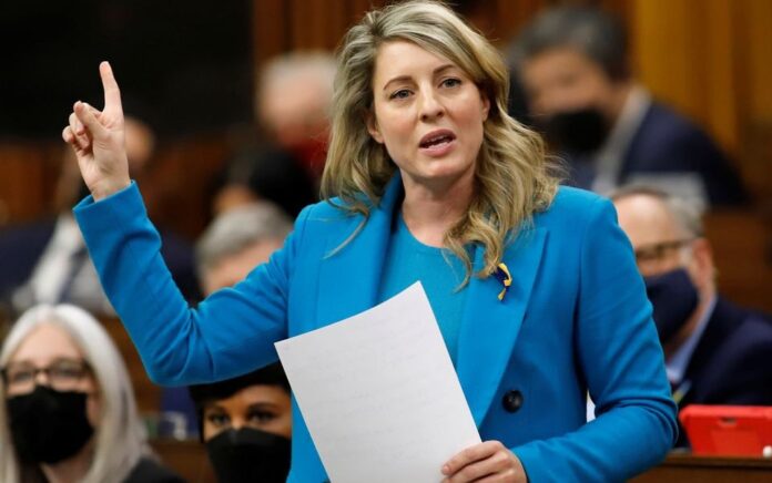 Menteri Luar Negeri Kanada Melanie Joly berbicara selama Periode Pertanyaan di House of Commons di Parliament Hill di Ottawa, Ontario, Kanada, 22 Maret 2022. Foto: Reuters/Patrick Doyle.