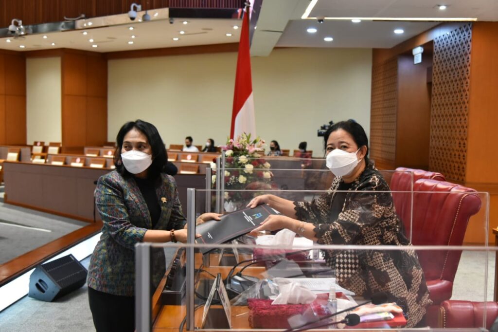 RUU TPKS Disahkan, “Terima Kasih Bu Puan!” Menggema di Senayan