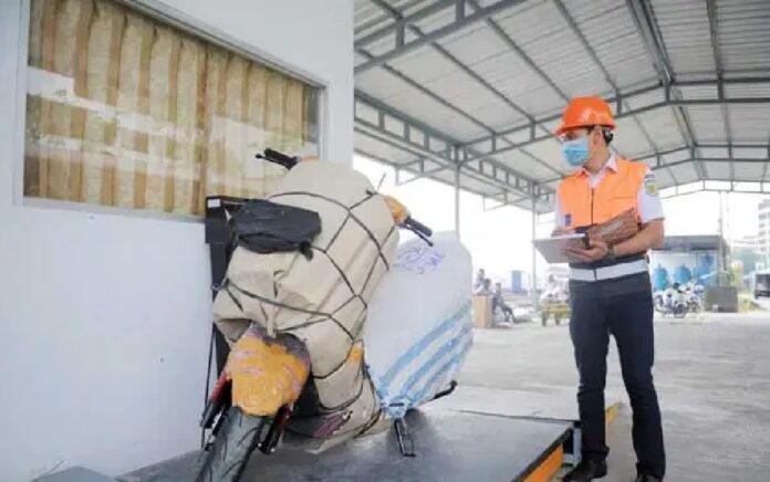 Pemerintah Gratiskan Biaya Angkut Motor untuk Pemudik Kereta