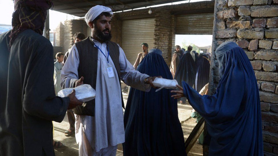 Taliban Berlakukan Kebijakan Penggunaan Cadar untuk Perempuan Afghanistan