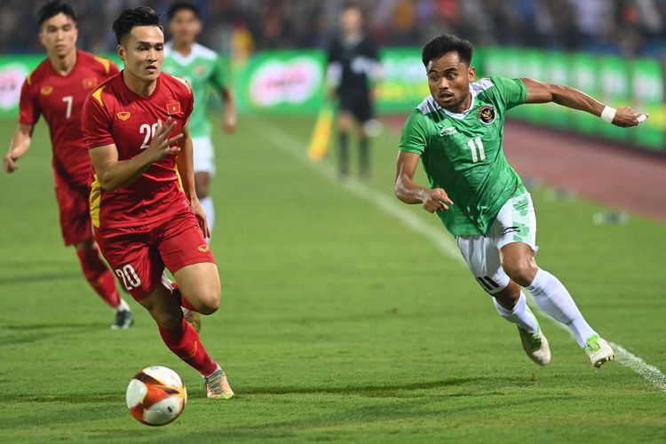 Timnas Indonesia U-23 saat berhadapan dengan Vietnam (foto: istimewa)