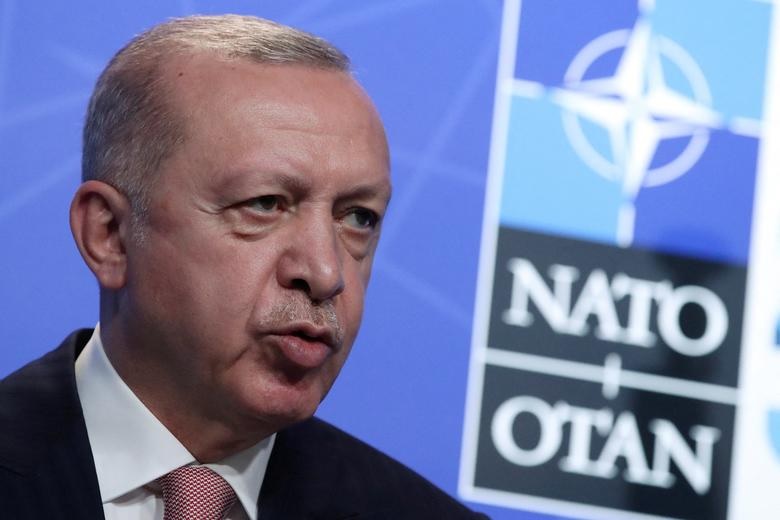 Presiden Turki Tayyip Erdogan mengadakan konferensi pers selama KTT NATO di markas Aliansi di Brussels, Belgia 14 Juni 2021. Foto: Reuters/Yves Herman/Pool/File Photo.