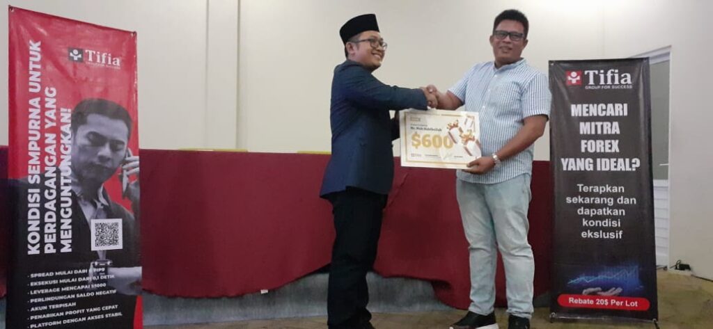 Habibullah, Anak Desa Juara 1 Trading Forex se Asia