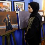Seniman Palestina Kenang Korban Perang Gaza Lewat Lukisan