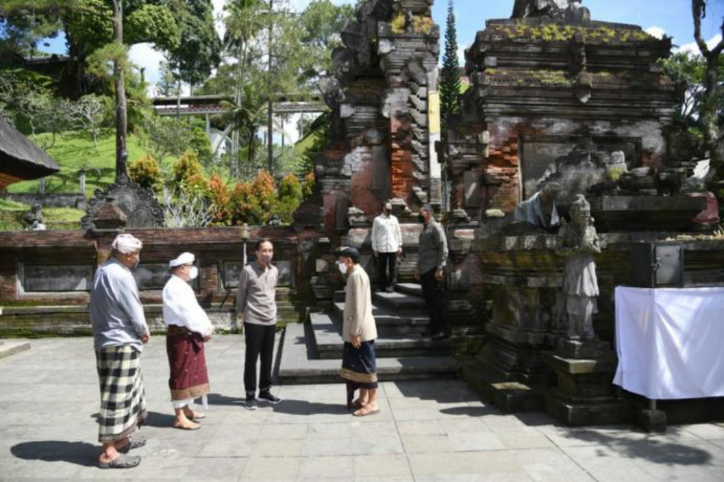 Kunjungi Pura Tirta Empul, Presiden Jokowi Dorong Pemeliharaan Aset Kebudayaan Negara