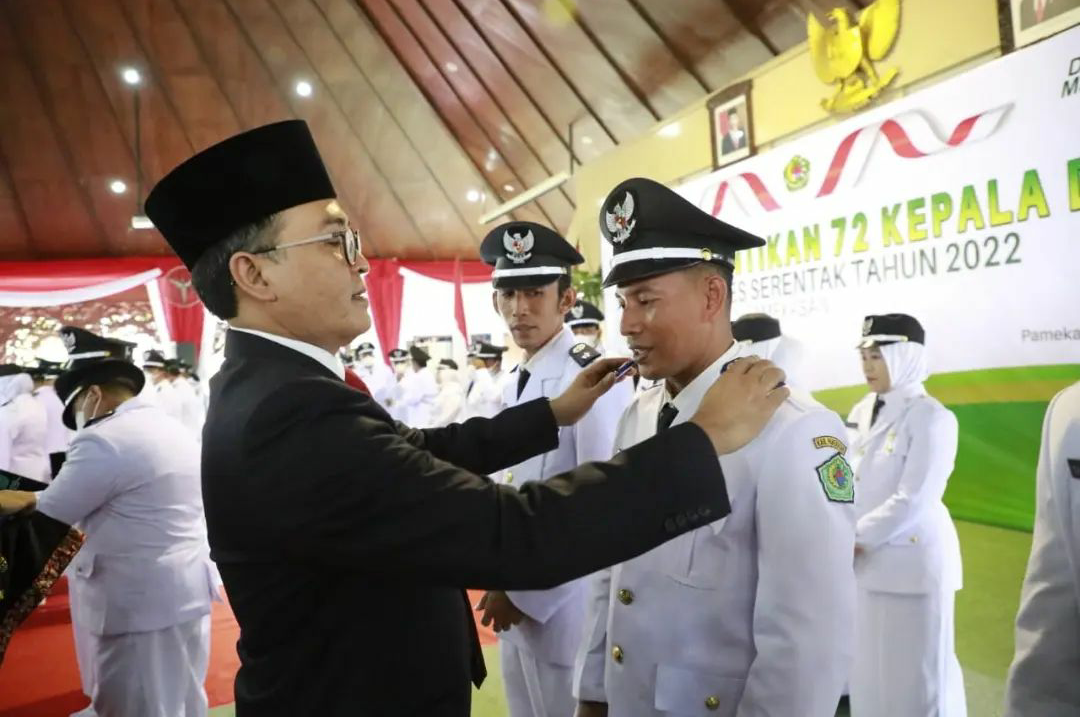 Bupati Pamekasan Resmi Lantik 72 Kades Periode 2022-2028