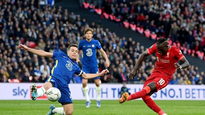 Pertemuan Liverpool dengan Chelsea di Carabao Cup pada Februari lalu (foto: Reuters)