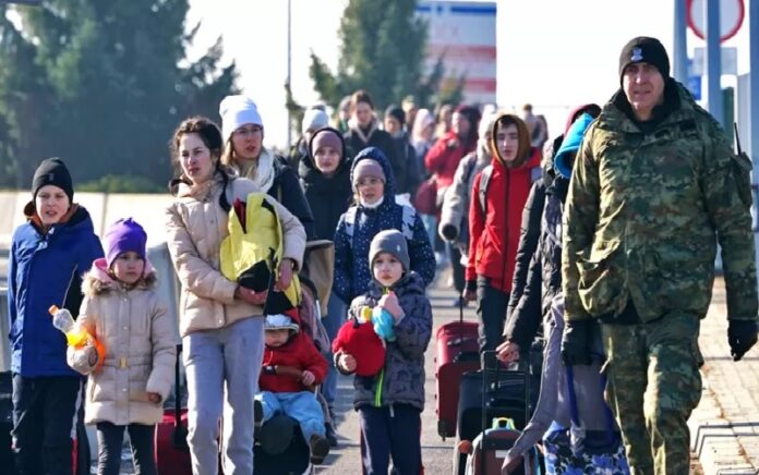 Lebih dari 500 Anak Ukraina yang Melarikan Diri ke Eropa Terjebak Tanpa Kepastian