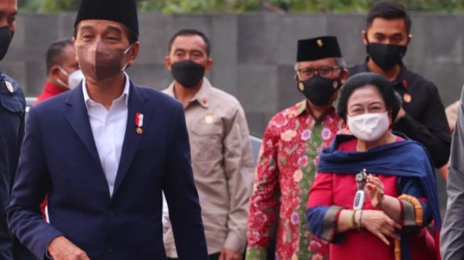 Soal Isu Hubungan Retak dengan Megawati, Jokowi: Itu Wajar-Wajar Saja