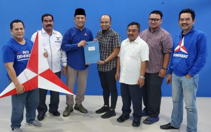 Supriyanto Resmi Daftar Bakal Calon Ketua Demokrat Gresik