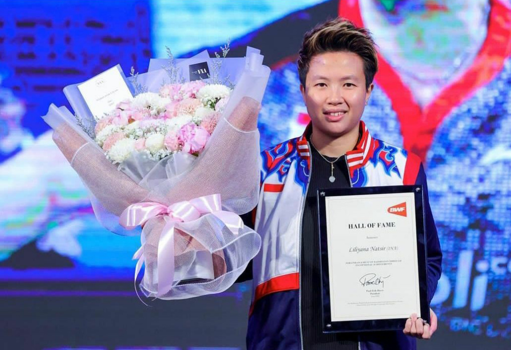 Liliyana Natsir Terima Penghargaan 'Hall of Fame' dari BWF