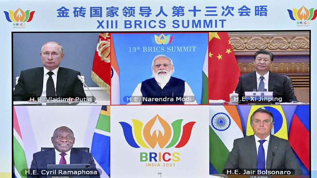 Para pemimpin negara kelompok BRICS saat melakukan pertemuan virtual pada minggu lalu. Foto: Xinhua.