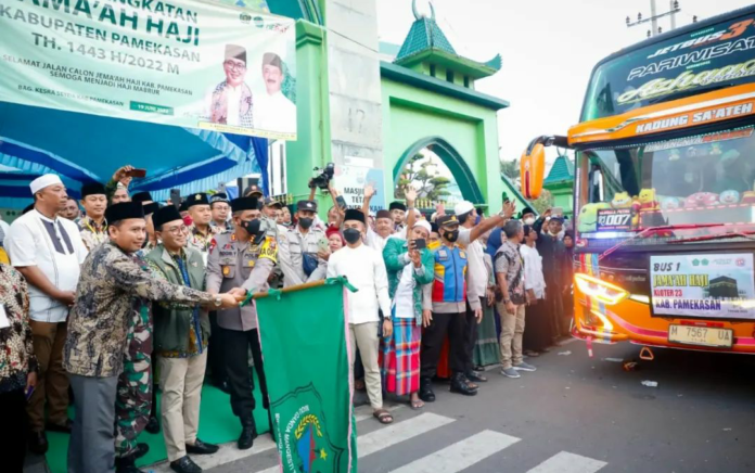 Bupati Pamekasan Lepas 417 JCH