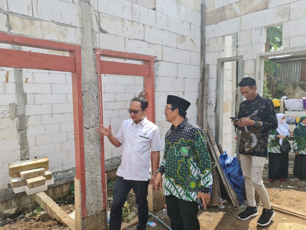 Bantu Tingkatkan Kesejahteraan Warga, Hasanuddin Wahid Bedah 300 Rumah Tak Layak Huni